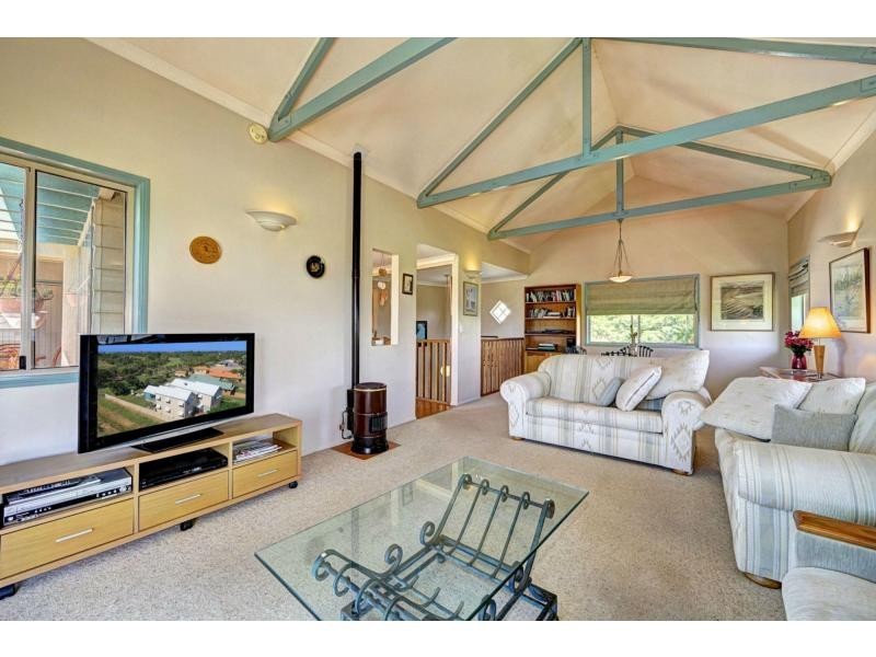 96 Davidson Street, Bargara QLD 4670