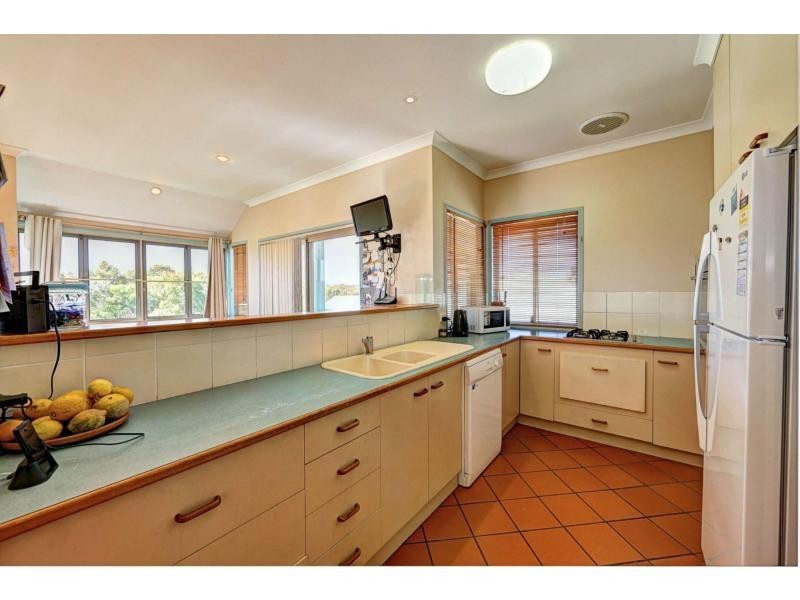 96 Davidson Street, Bargara QLD 4670