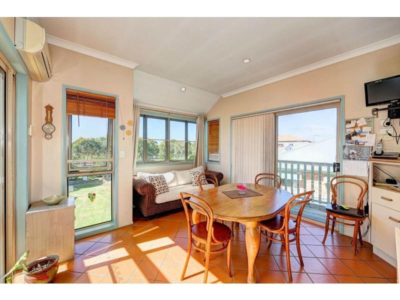 96 Davidson Street, Bargara QLD 4670