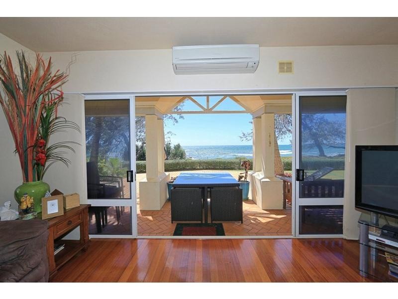 Villa 1/92 Miller Street, Bargara QLD 4670