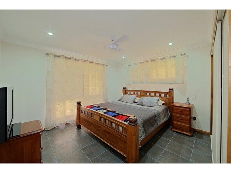 200 Mittelheusers Road, Burnett Heads QLD 4670
