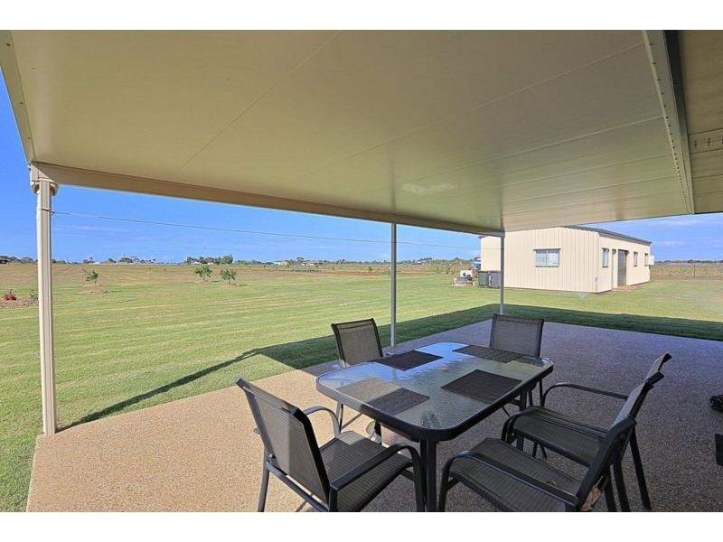 200 Mittelheusers Road, Burnett Heads QLD 4670