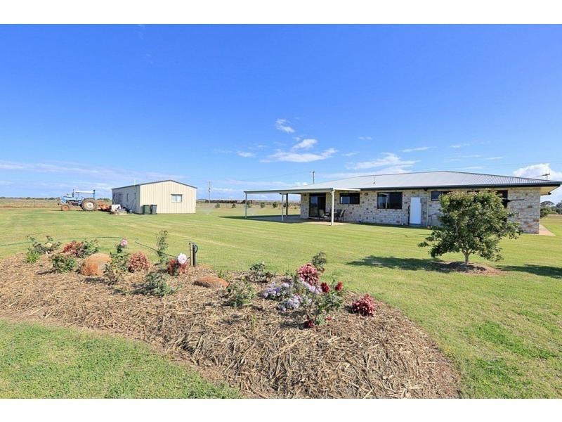 200 Mittelheusers Road, Burnett Heads QLD 4670