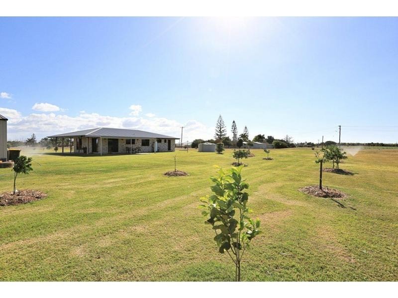 200 Mittelheusers Road, Burnett Heads QLD 4670