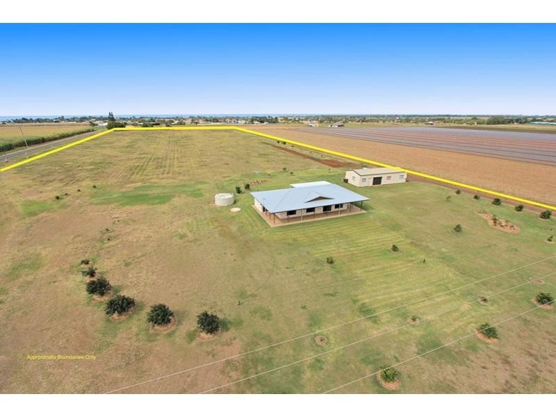 200 Mittelheusers Road, Burnett Heads QLD 4670