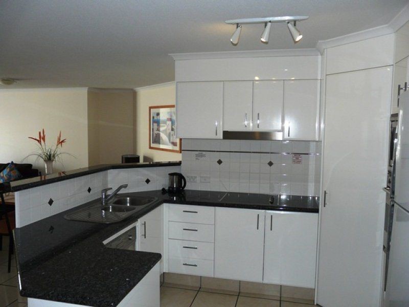 Unit Level 5, 2/2 Baxter Street, Bargara QLD 4670