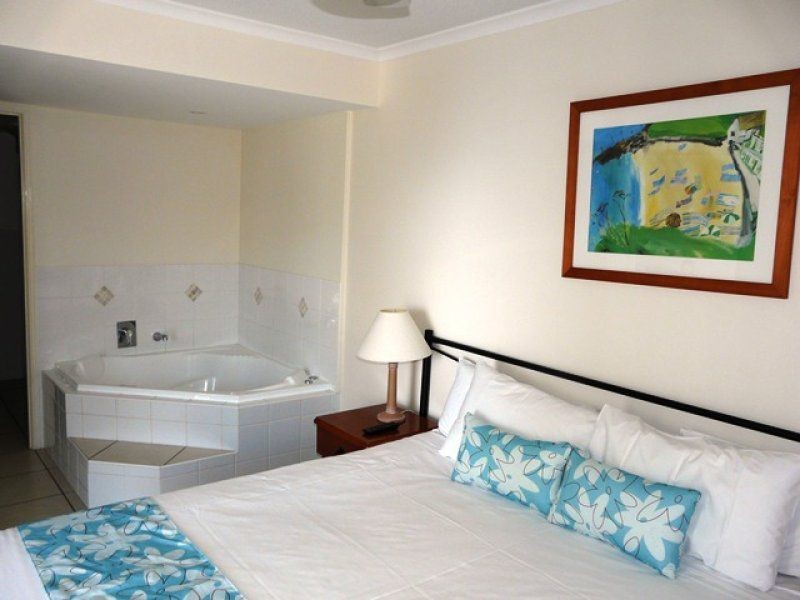 Unit Level 5, 2/2 Baxter Street, Bargara QLD 4670