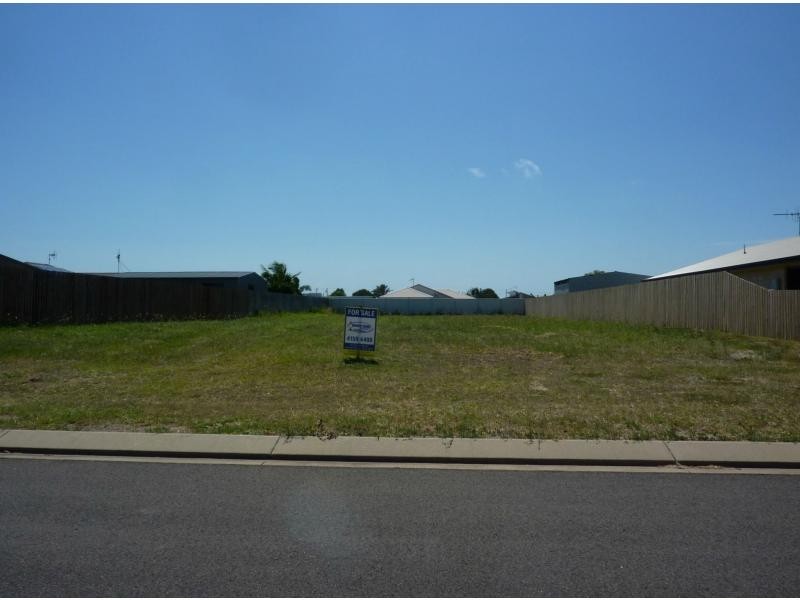 3 Sandstone Street, Burnett Shores, Burnett Heads QLD 4670