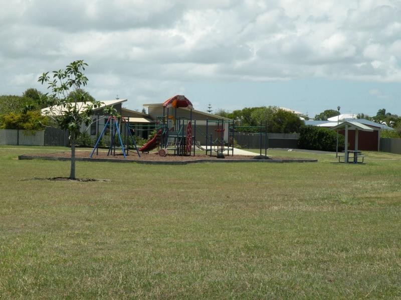 6 Francis Place, Innes Park QLD 4670