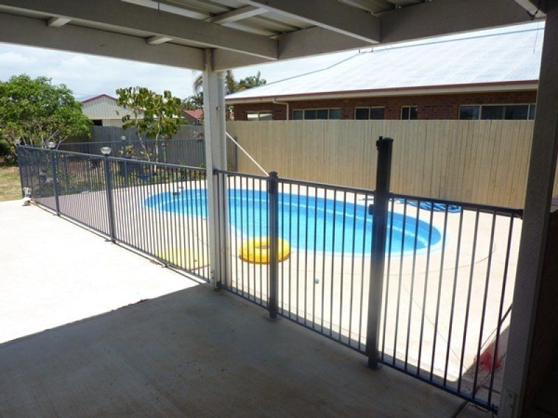 137 Sea Esplanade, Burnett Heads QLD 4670