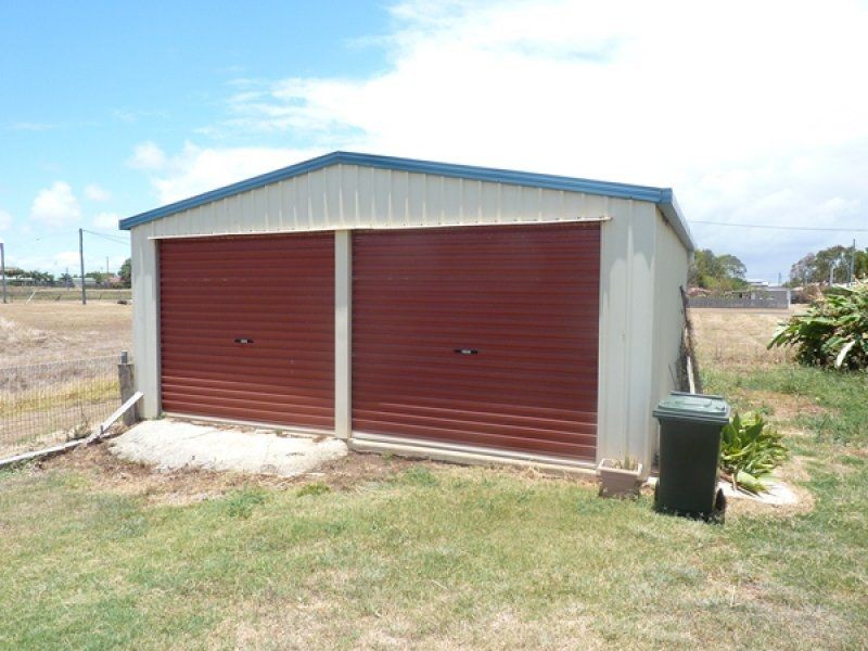 137 Sea Esplanade, Burnett Heads QLD 4670