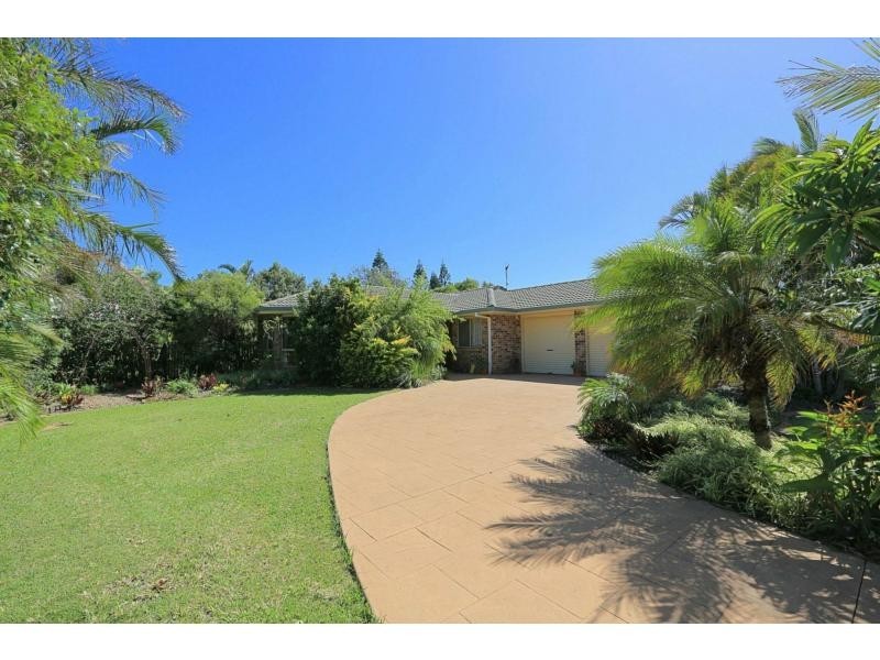 3 Coral Court, Bargara QLD 4670