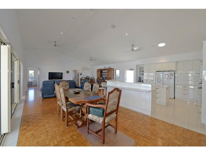 35 McCavanagh Street, Bargara QLD 4670