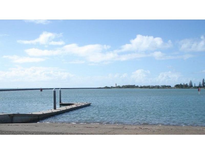 L1 CNR Rubyanna And Port Roads, Rubyanna QLD 4670