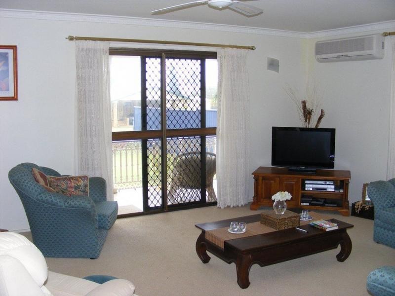 53 Hunter Street, Burnett Heads QLD 4670