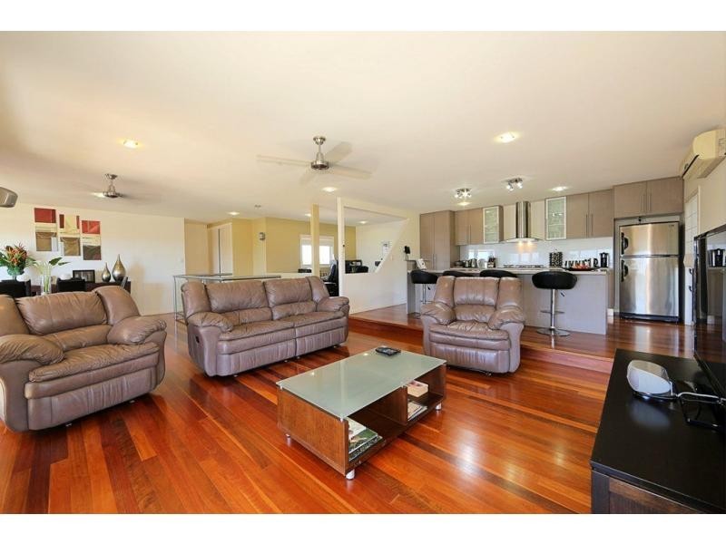 128 Woongarra Scenic Drive, Bargara QLD 4670