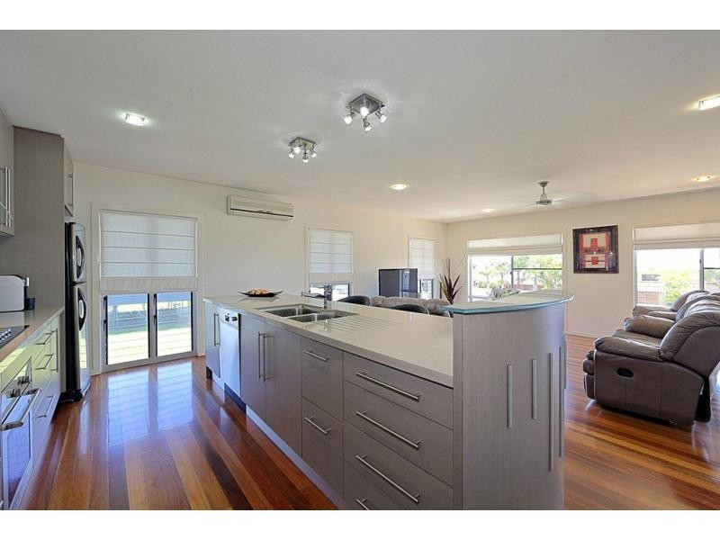 128 Woongarra Scenic Drive, Bargara QLD 4670
