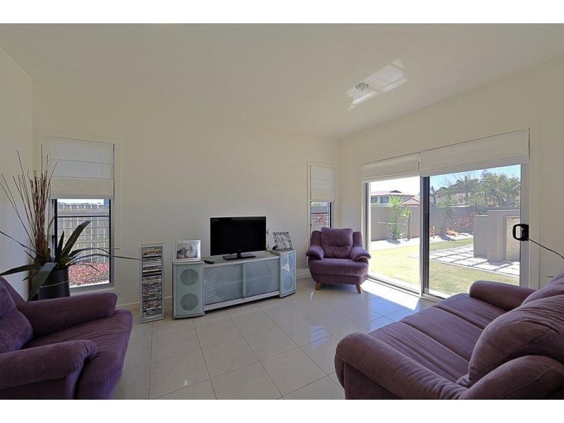 128 Woongarra Scenic Drive, Bargara QLD 4670
