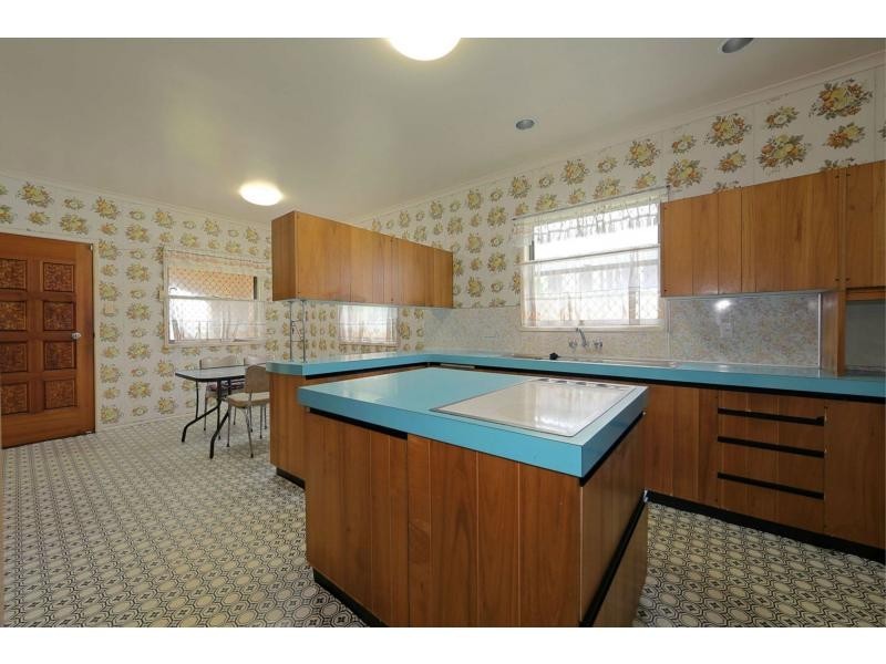 39 Esplanade, Bargara QLD 4670