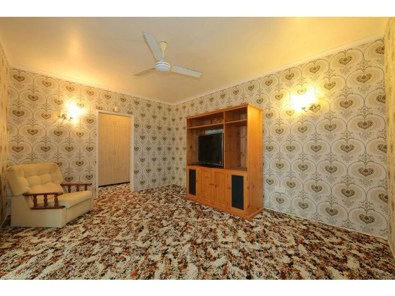 39 Esplanade, Bargara QLD 4670