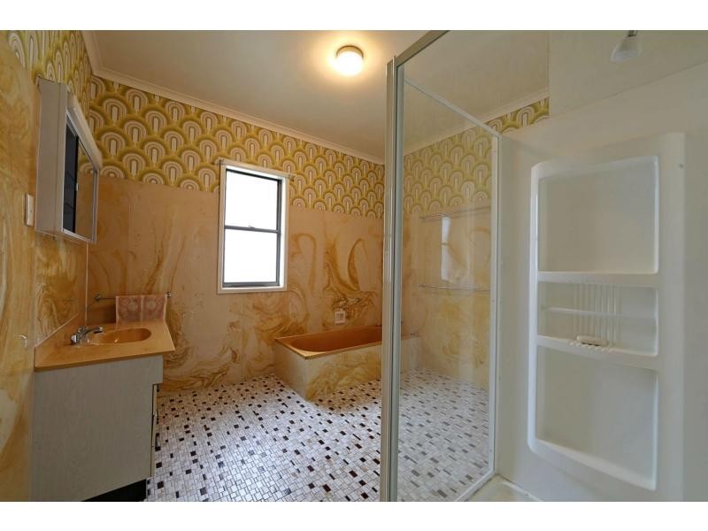 39 Esplanade, Bargara QLD 4670