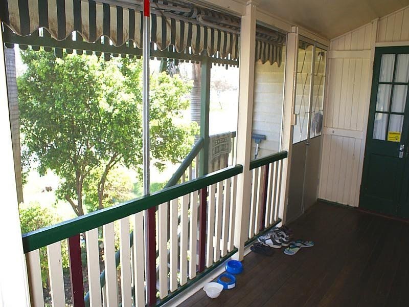 3 Brieschke Street, Elliott Heads QLD 4670