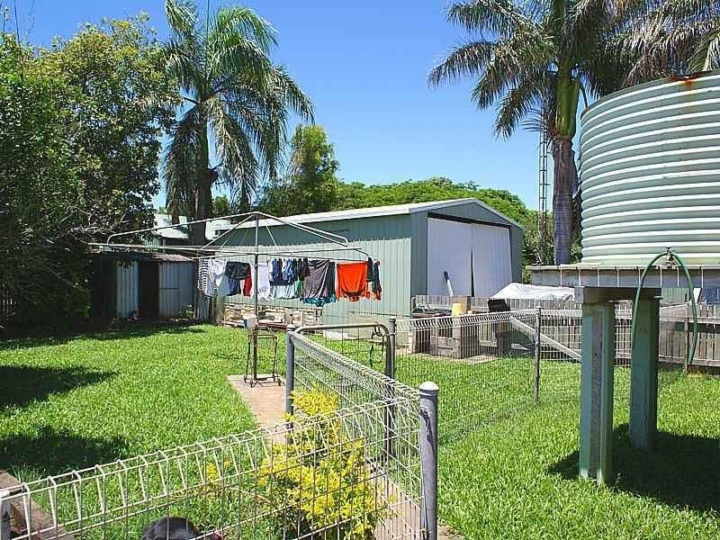 3 Brieschke Street, Elliott Heads QLD 4670
