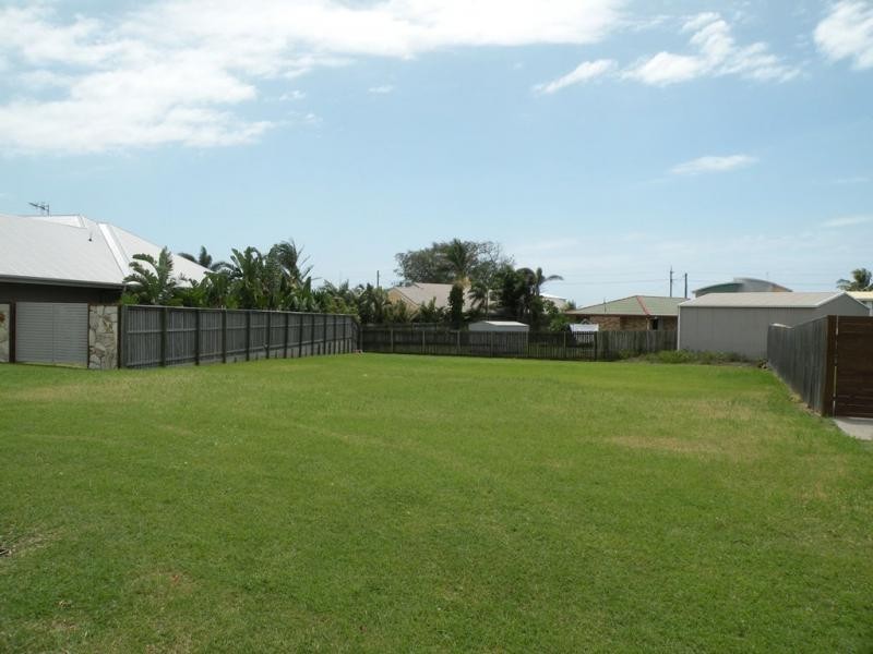 12 Breeze Drive, Bargara QLD 4670