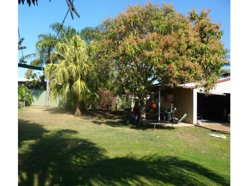 3 Milton Street, Burnett Heads QLD 4670