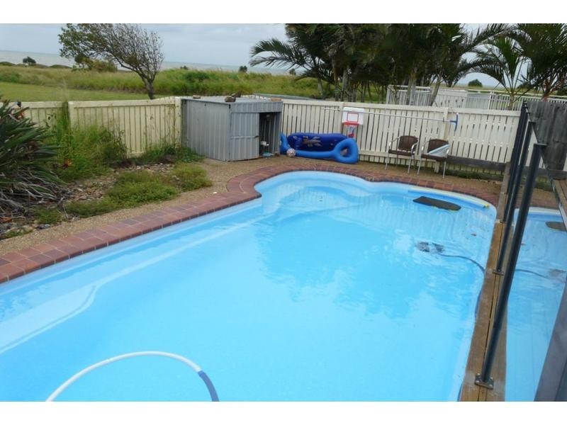 13 Palm Street, Innes Park QLD 4670