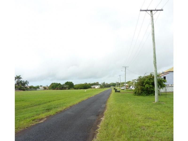 31 Byron Street, Burnett Heads QLD 4670