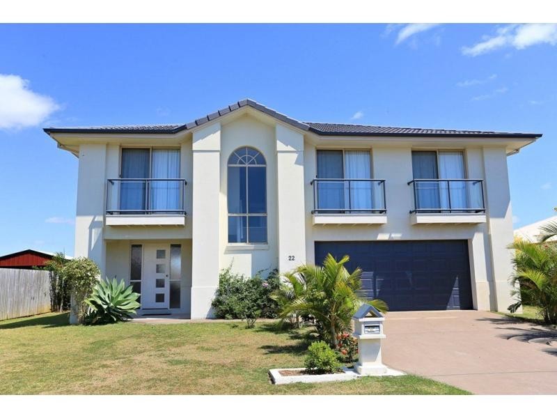 22 Toppers Drive, Coral Cove QLD 4670