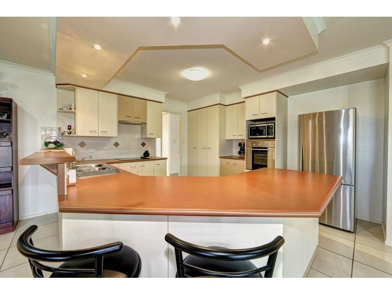 3 Pioneer Close, Bargara QLD 4670