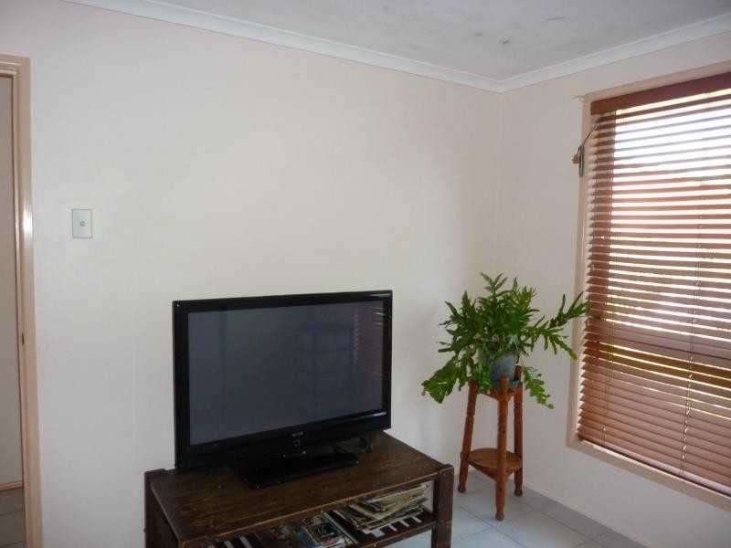 16 Burns Street, Burnett Heads QLD 4670