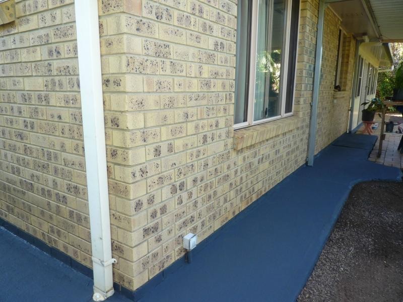 16 Burns Street, Burnett Heads QLD 4670