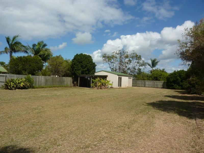 25 Ocean Street, Burnett Heads QLD 4670