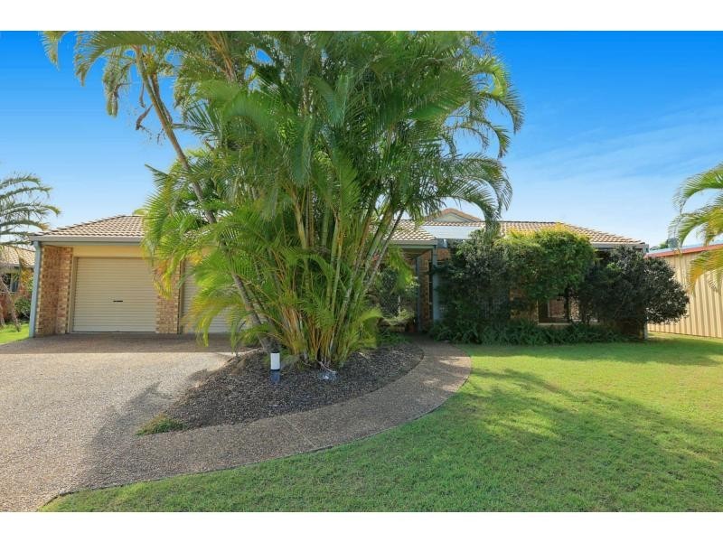 2 Dunk Street, Bargara QLD 4670