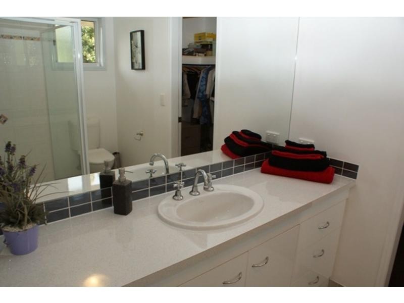 18 Kathleen Drive, Innes Park QLD 4670