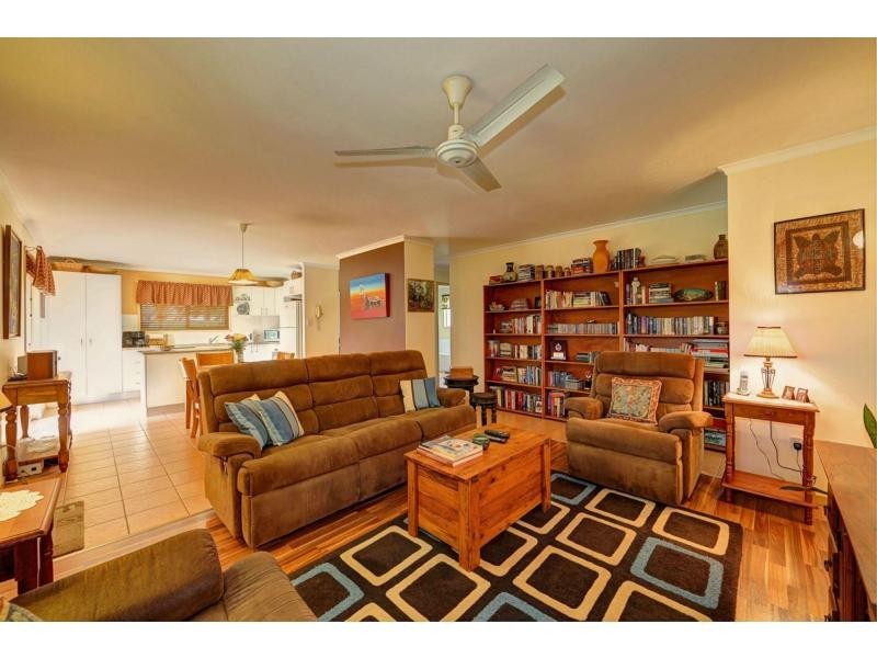 2 Sorensen Crescent, Bargara QLD 4670