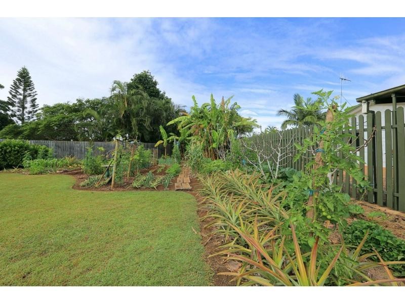 2 Sorensen Crescent, Bargara QLD 4670