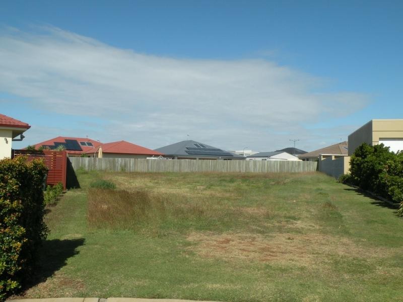 11 Hillcrest Court, Bargara QLD 4670