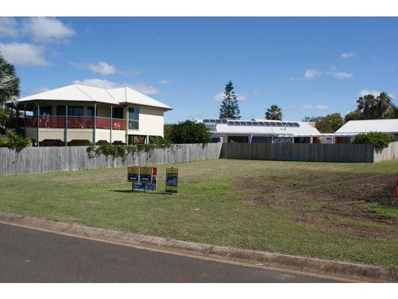 26 Oceanview Street, Bargara QLD 4670