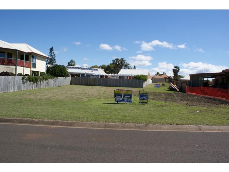 26 Oceanview Street, Bargara QLD 4670
