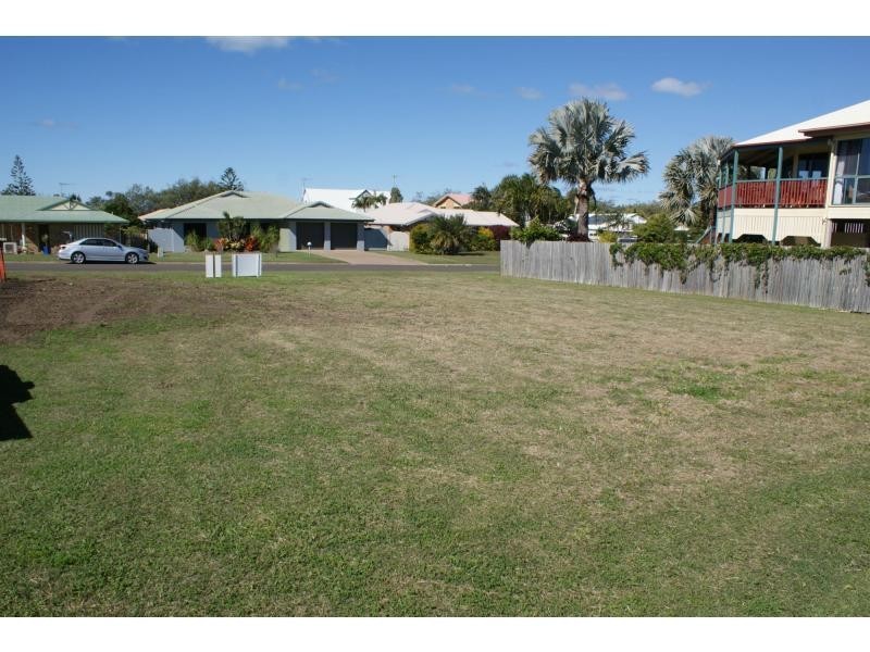 26 Oceanview Street, Bargara QLD 4670