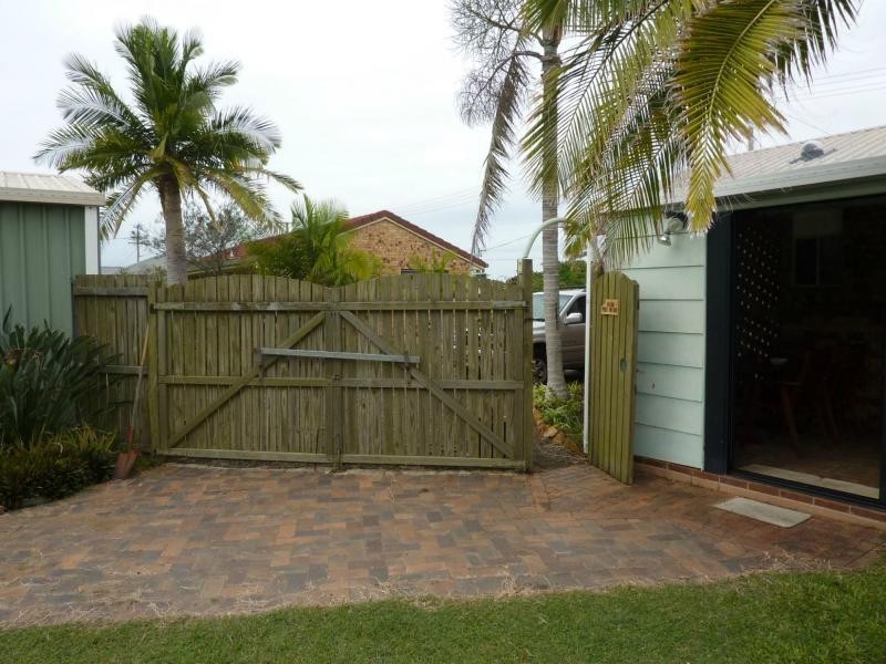 22 Ocean Street, Burnett Heads, Burnett Heads QLD 4670