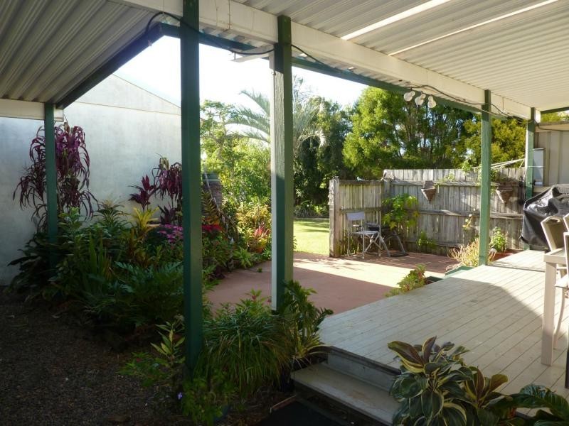79 Kinch Street, Burnett Heads QLD 4670