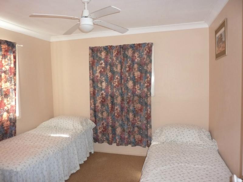 79 Kinch Street, Burnett Heads QLD 4670