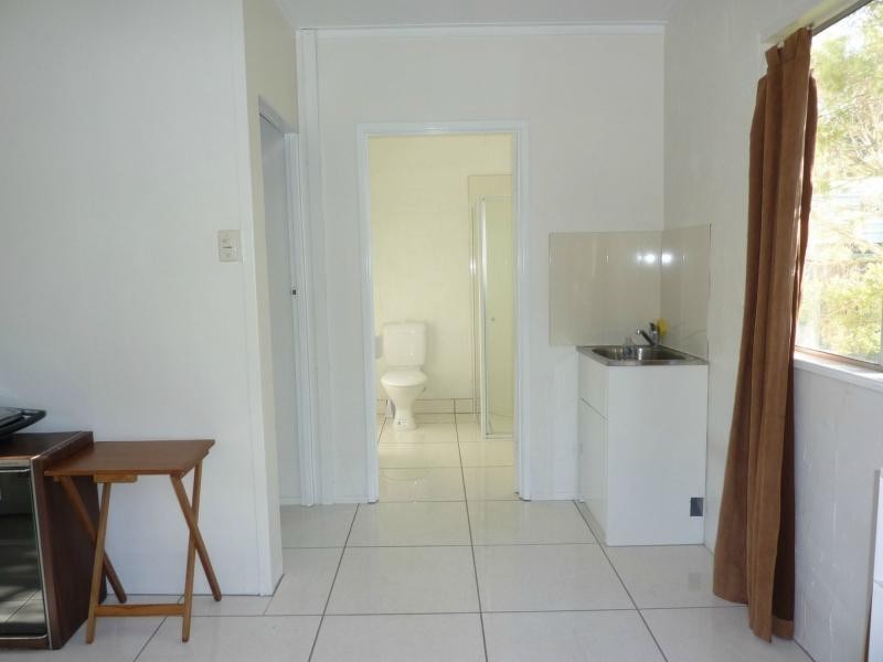 79 Kinch Street, Burnett Heads QLD 4670