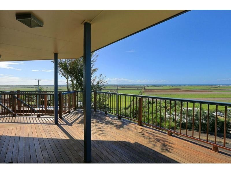 56 Rehbein Avenue, Qunaba QLD 4670