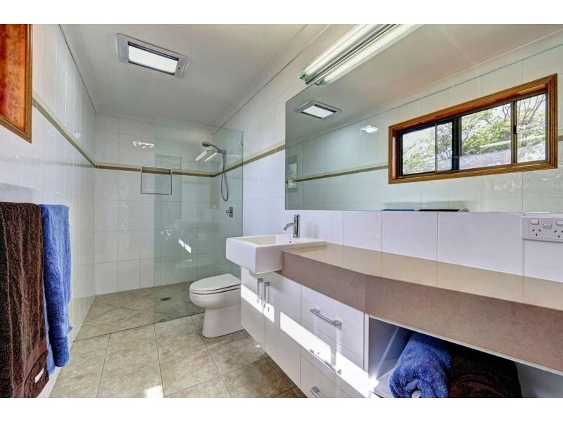 56 Rehbein Avenue, Qunaba QLD 4670